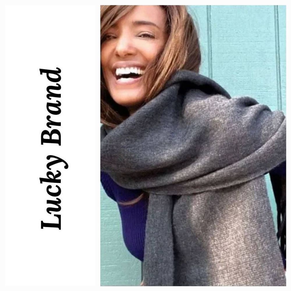 Lucky brand wrap scarf with fringe new with tags